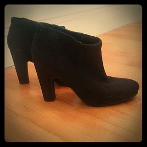 Sam and Libby Black Faux Suede Booties